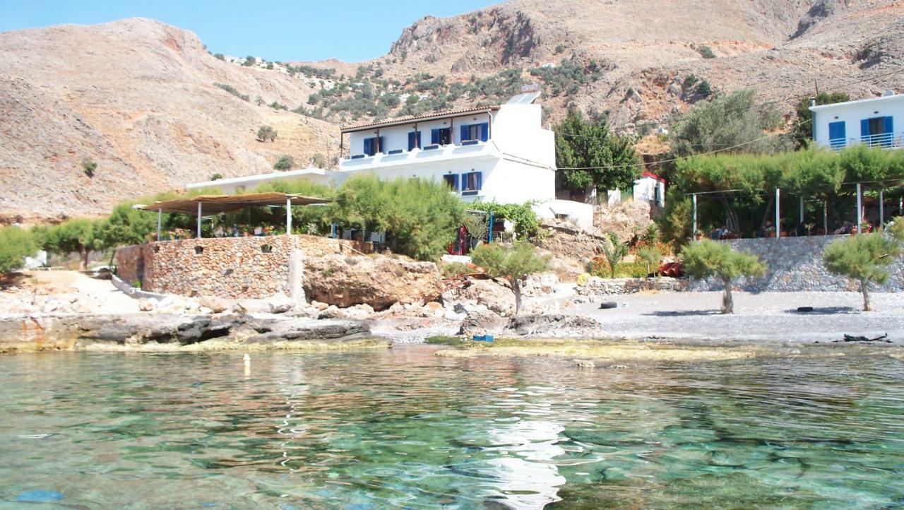 Taverna Akrogiali Лутро Екстериор снимка