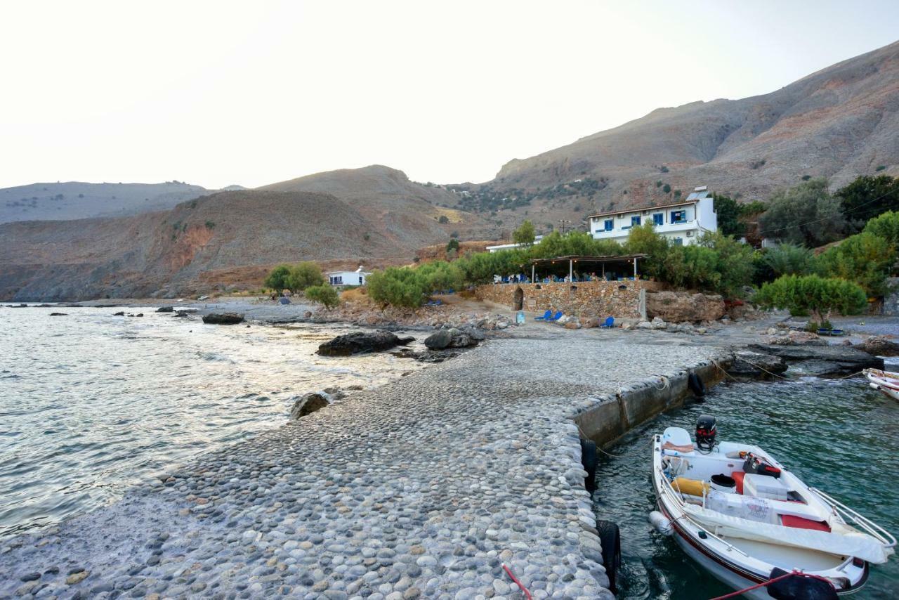 Taverna Akrogiali Лутро Екстериор снимка